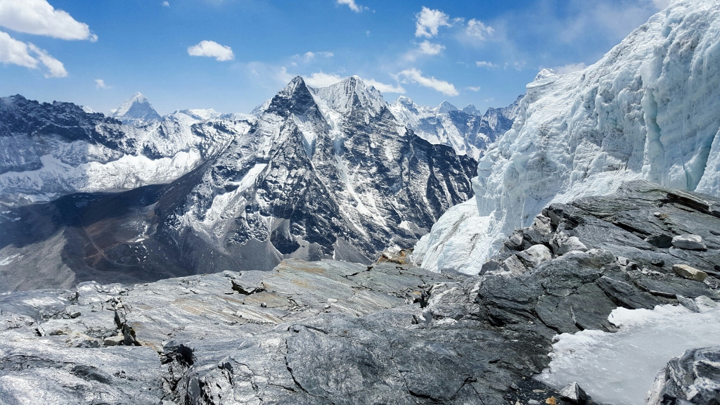 尼泊爾島峰(6189m)攀登_54310