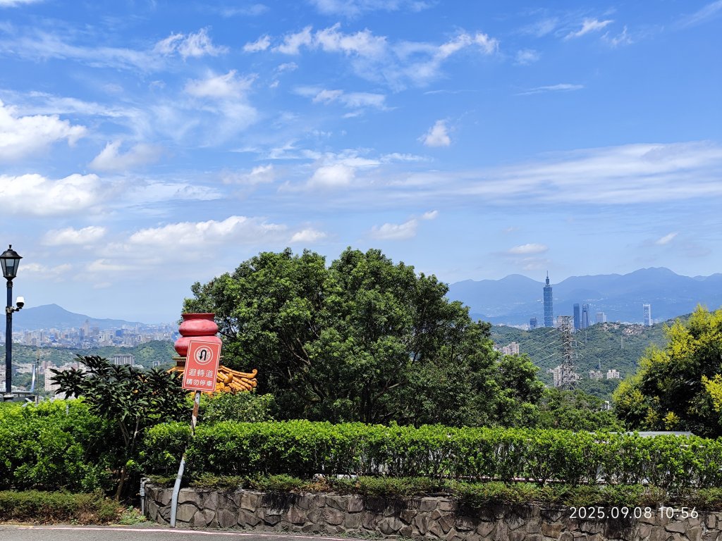 【臺北大縱走 7】2-1 樟山寺→樟樹步道→彩雲亭→相思炭窯→貓纜貓空站→指南路三段40巷_2881772
