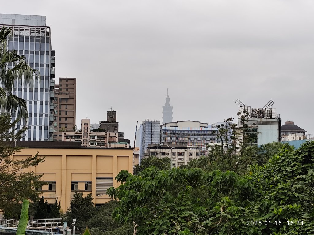4-4 臺北自來水園區 - 觀音山蓄水池導覽→管材雕塑區→消壓塔→梅園步道_2693138