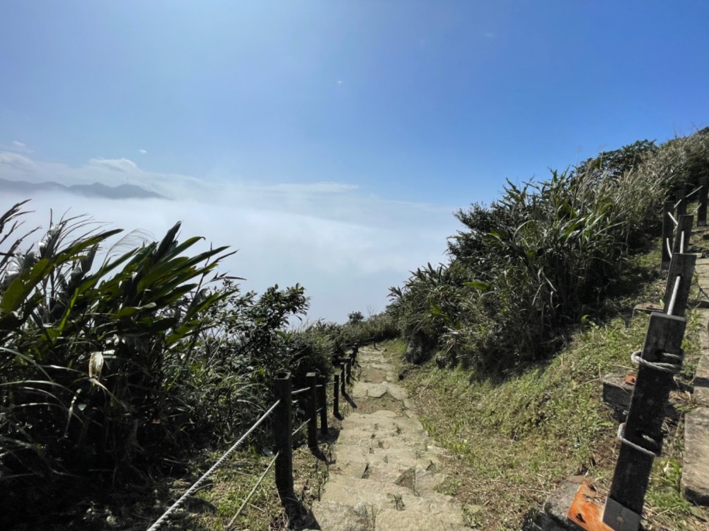 自帶雲霧的基隆山_2034325