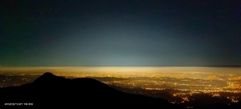 首登鳶嘴山-雲霧瀰漫/夕陽晚霞/星空夜景/琉璃光？11/21_2357145