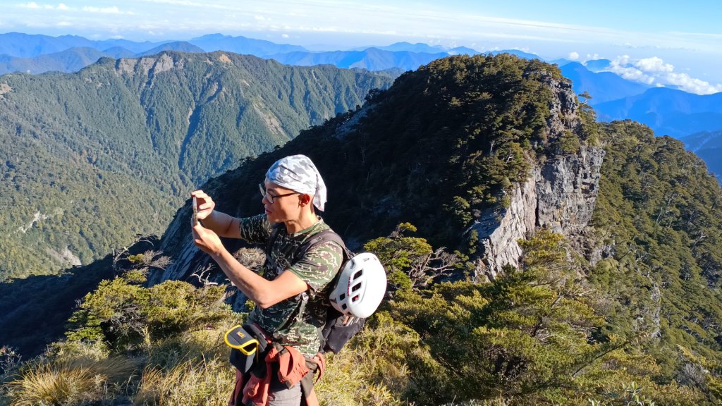 東霸尖山單攻秀霸線 (高山268)爬帶秀2021年11月6日_1507138