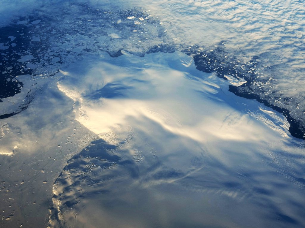 [紐約馬之行-49] 2025_1109 鳥瞰格陵蘭島冰蓋封面圖