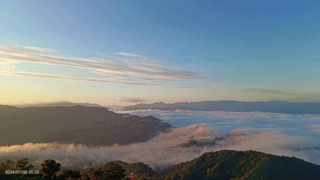 二格山 #星空 #雲瀑 #琉璃雲海 #雲海流瀑 #曙光日出封面圖