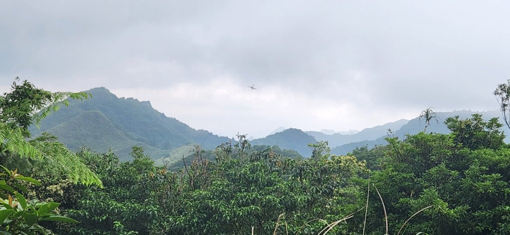 南子吝山，龍潭山，秀崎山，荖寮坑古道，暖東舊道（十分古道），五峰旗瀑布，聖母登山步道_2162209