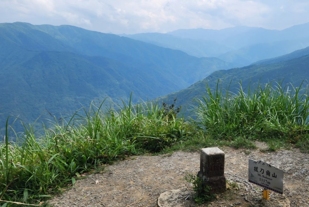 【中級山】拔刀爾山，縱走美鹿山南峰_2743628