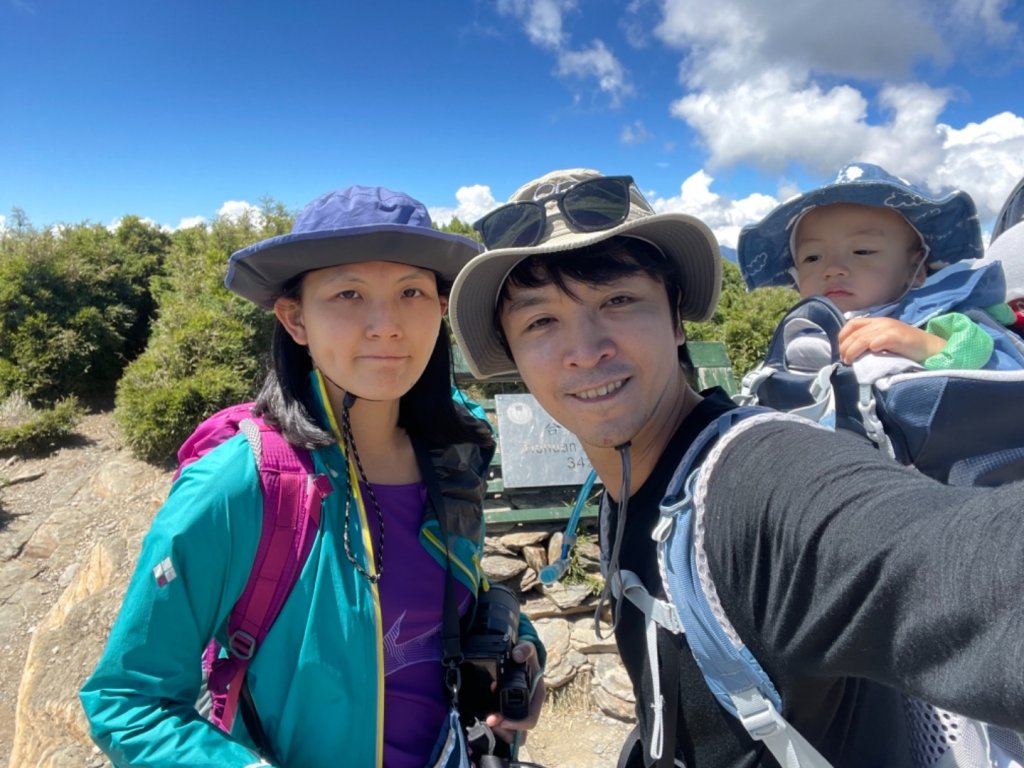 揹寶寶的合歡北峰_1483734