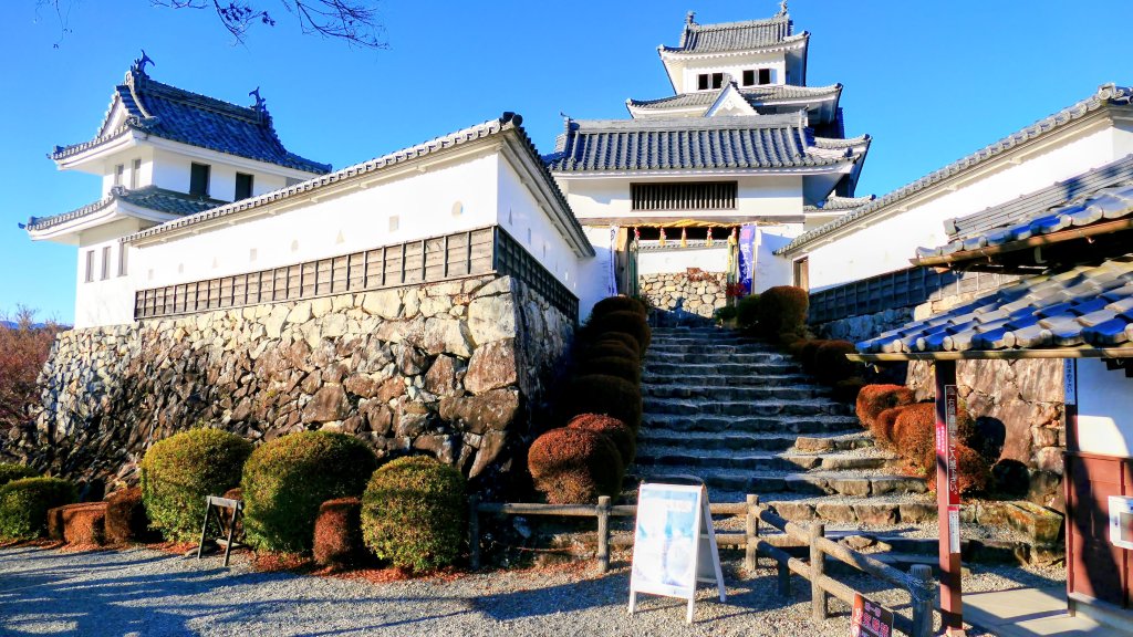 郡上八幡城的白帆_2982605