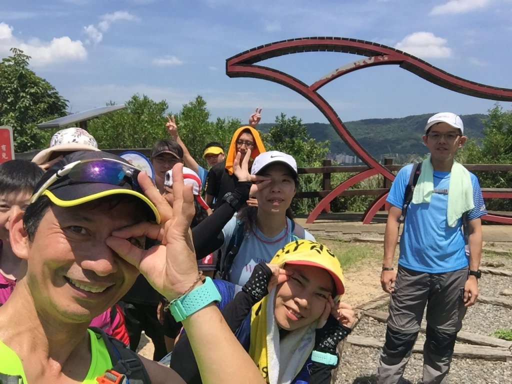 軍艦岩吃吃喝喝爬山趣_632988