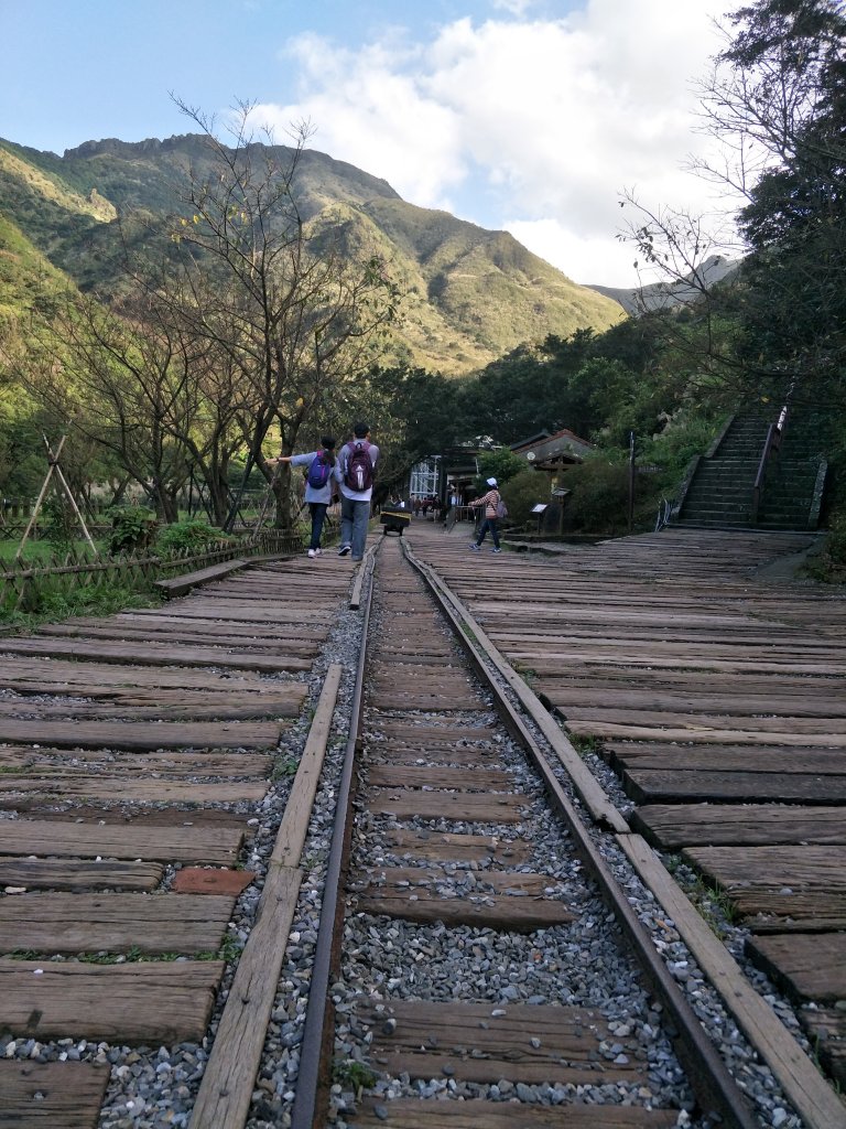2018 11 30 雷霆峰步道(基隆山東峰、黃金一稜)&基隆山步道_469167