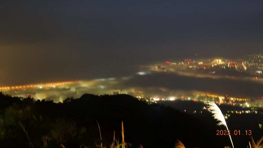 再衝觀音山夜景/晨曦/日出&差強人意琉璃光/雲海/火燒雲 1/13_1992087