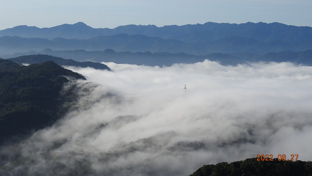 石碇二格山雲海流瀑+十三股山(永安社區)+獵狸尖(梅樹嶺山706M)8/27_1821712