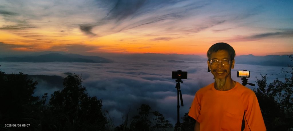 #石碇後山 #星空夜景 #曙光 #雲海 #日出 8/8封面圖