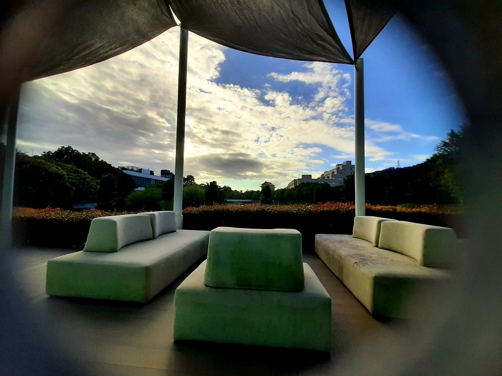 徜徉於城市的新與舊之交_2648914