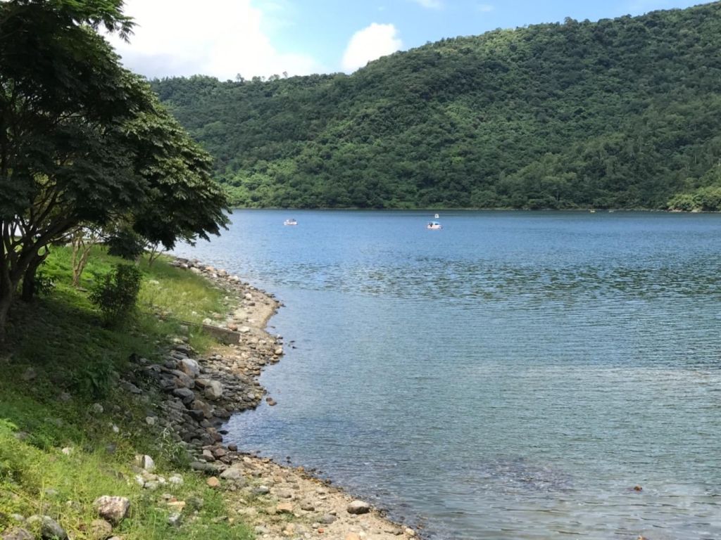 西邊飄雨東邊晴 花蓮鯉魚山_391320