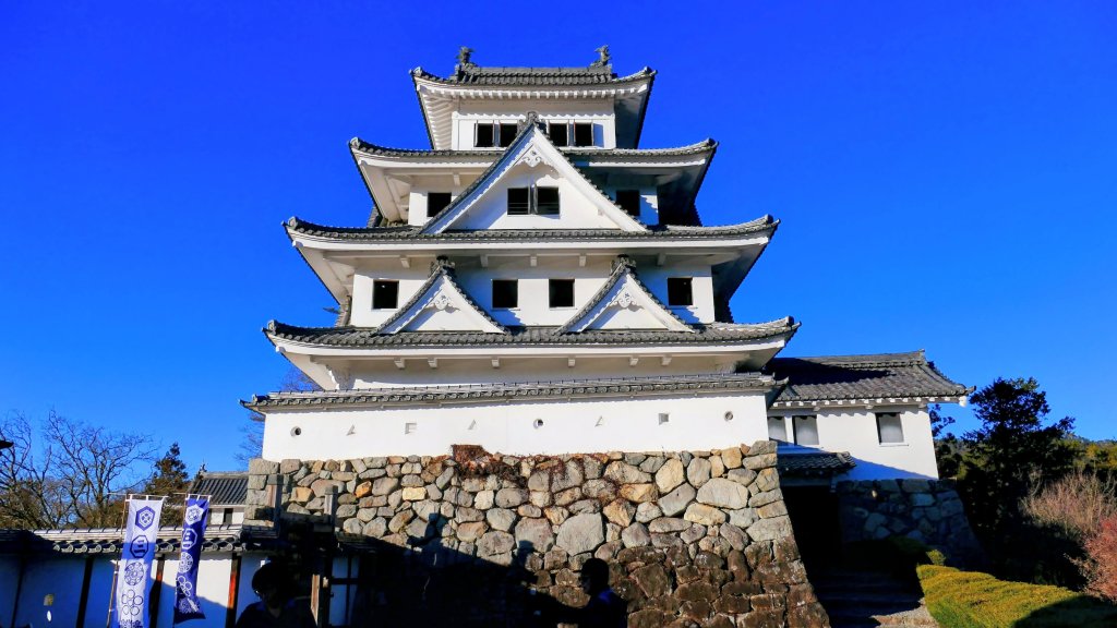 郡上八幡城的白帆_2982608