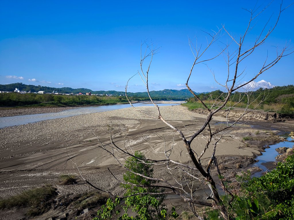 2024-11-17 旗靈縱走（靈山-旗尾山）_2650306
