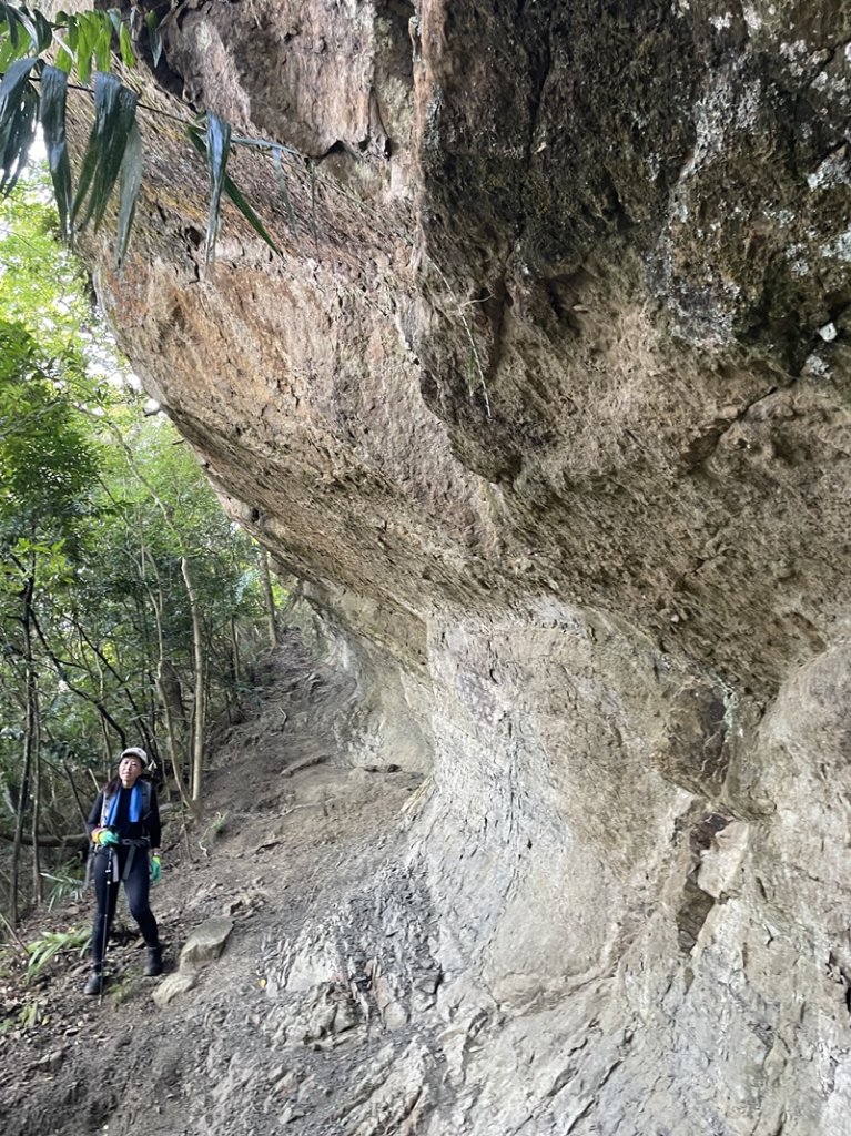 月扇湖大岩壁_2952435