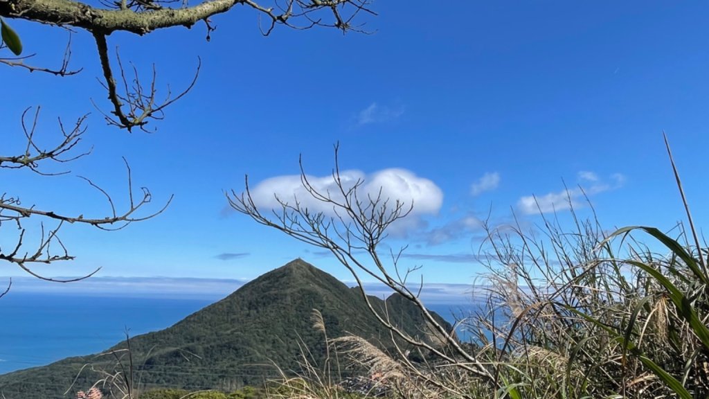 雙溪-四柑八字縱走/磐石-土地公山上下內平林山-石笋-焿子寮古道-猴硐-金瓜石大小粗坑古道_2712580