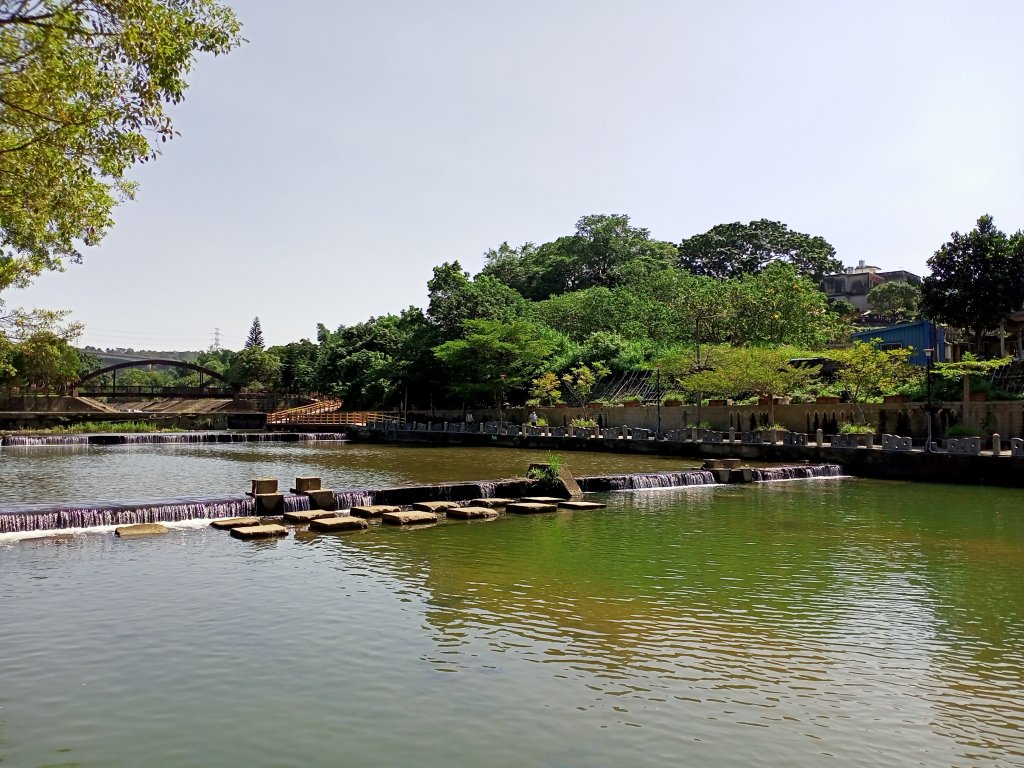 樂遊新竹關西東安古橋→牛欄河親水公園→關西老街→石牛山【小百岳集起來、森遊竹縣】#025 石牛山步道_1837247