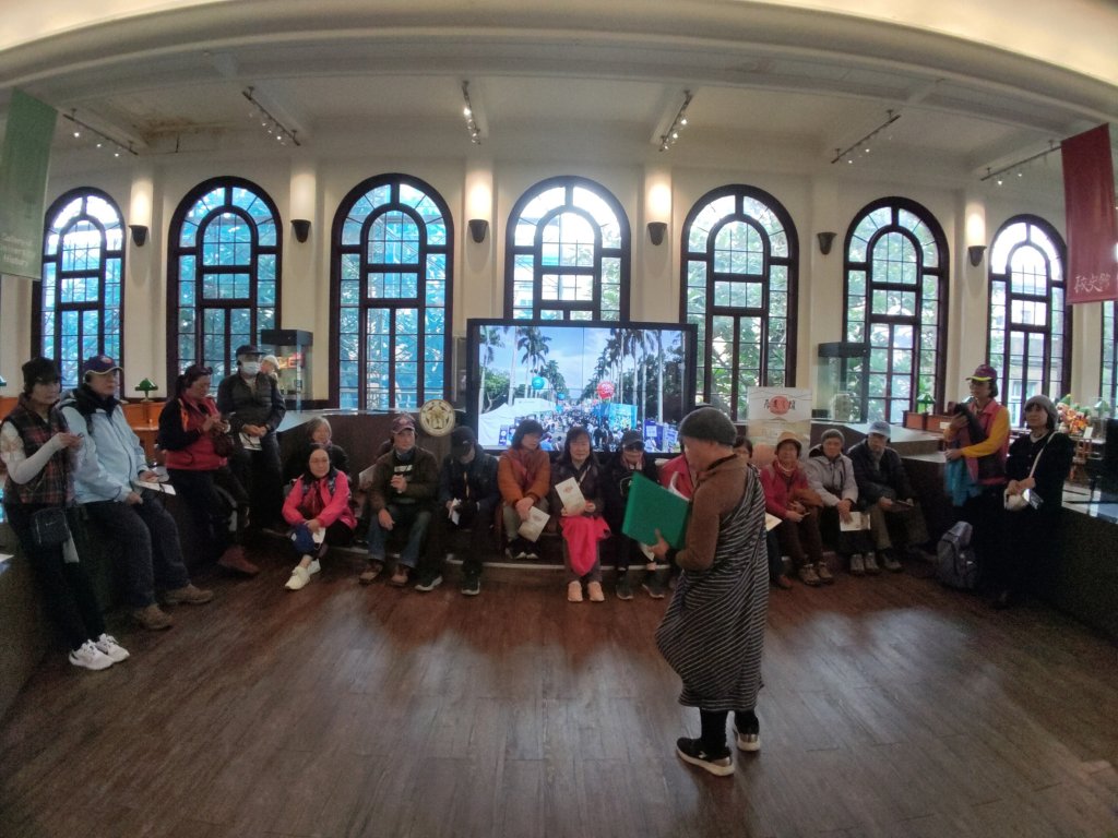 4-2 臺大校史館「原民之耀」巡迴展→椰林大道→傅園→臺大正門_2692749