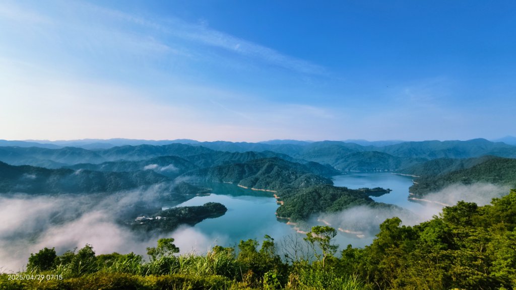 翡翠水庫壩頂 #火燒雲雲海 #日出雲海 #鱷魚島 #藍腹鷴 4/29_2772724