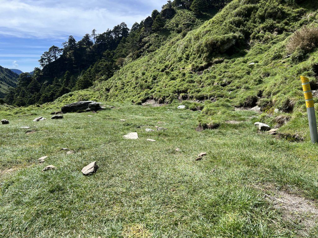 【能高安東軍】D2 能高南峰、白石山、光頭山與絕美萬里池_2238973