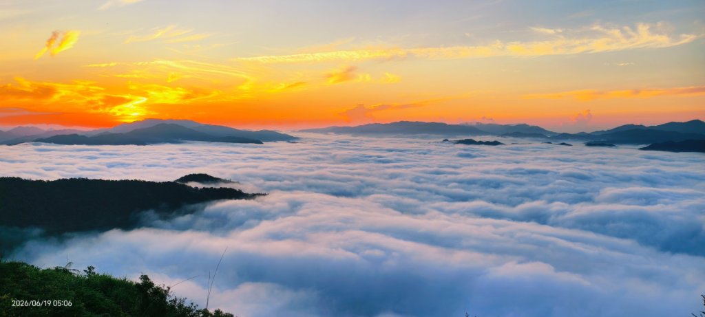 #石碇後山  #雲海 #日出 首登 #中嶺山 6/19封面圖