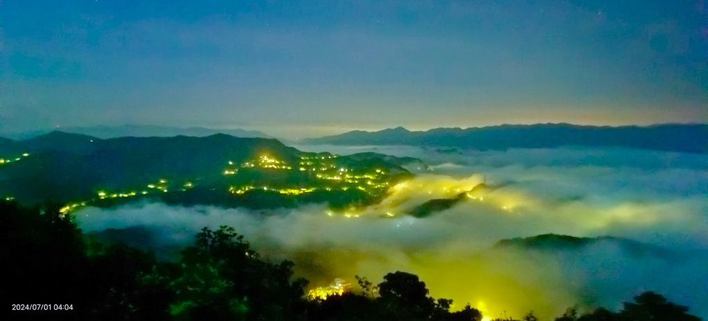 石碇趴趴走追雲趣 - 夜景 #琉璃光雲海流瀑 & 曙光火燒雲 & 藍天 #雲海流瀑 7/1&10_2539247