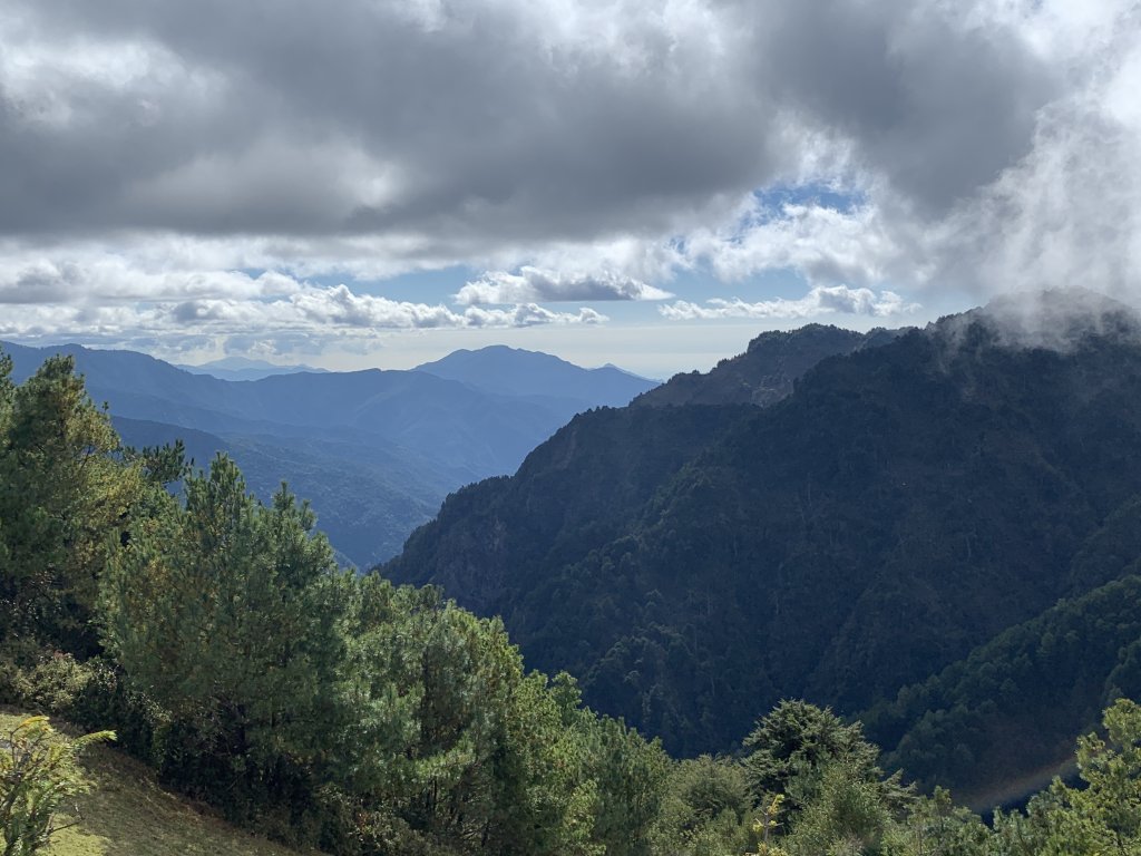 20201鹿林前山，鹿林山，麟趾山環走_1206707