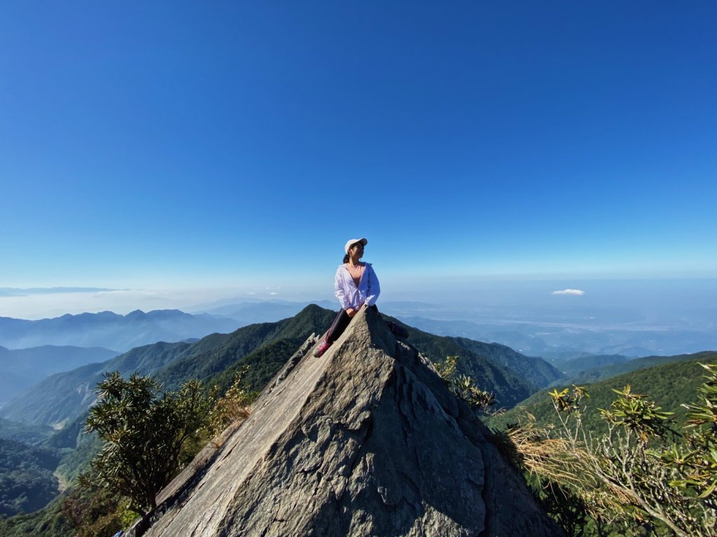 鳶嘴山封面圖