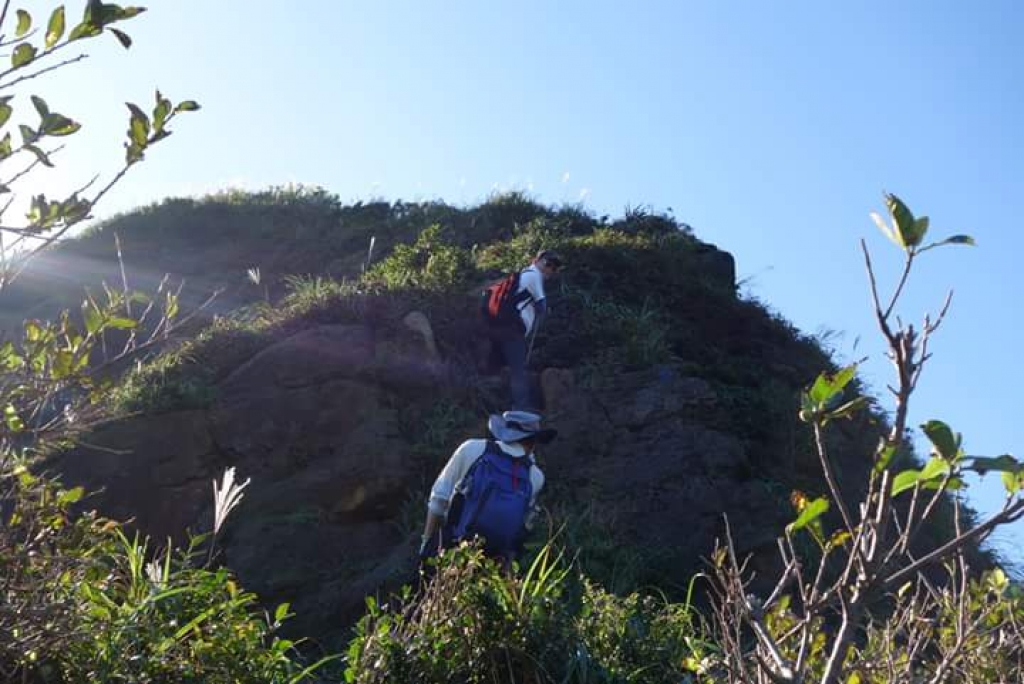 【新北／瑞芳】東北角黃金稜線、半平溪峽谷、三角尖峰、雙鬼小霸尖_23041