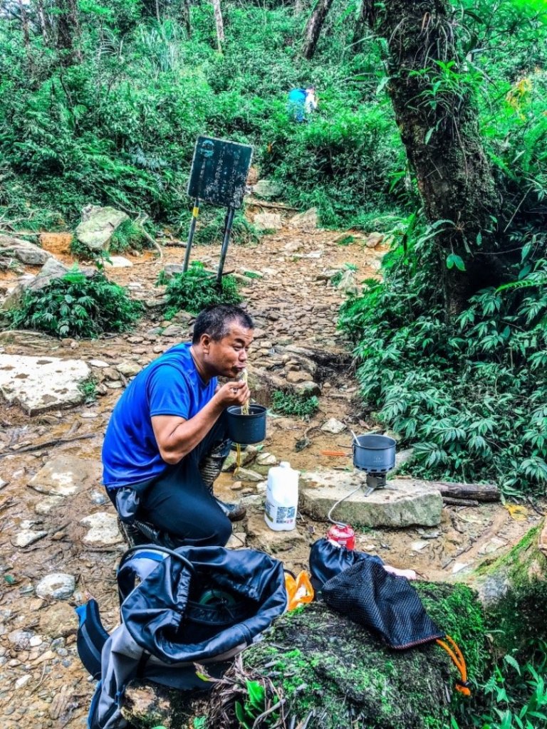 前進美麗夢幻的高山湖泊-十七歲少女之湖_424244