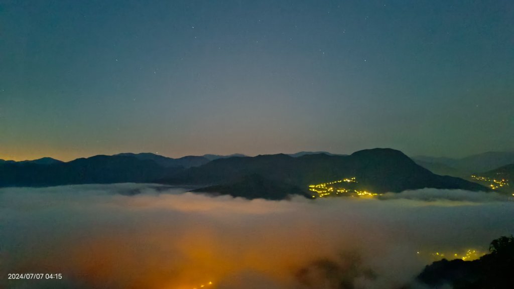 翡翠水庫壩頂星空夜景 #琉璃光雲海 &曙光 #觀音圈 7/7封面圖