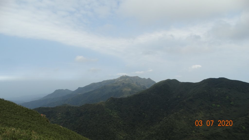 經不住陽光和遠處山頭的誘惑 !_869718