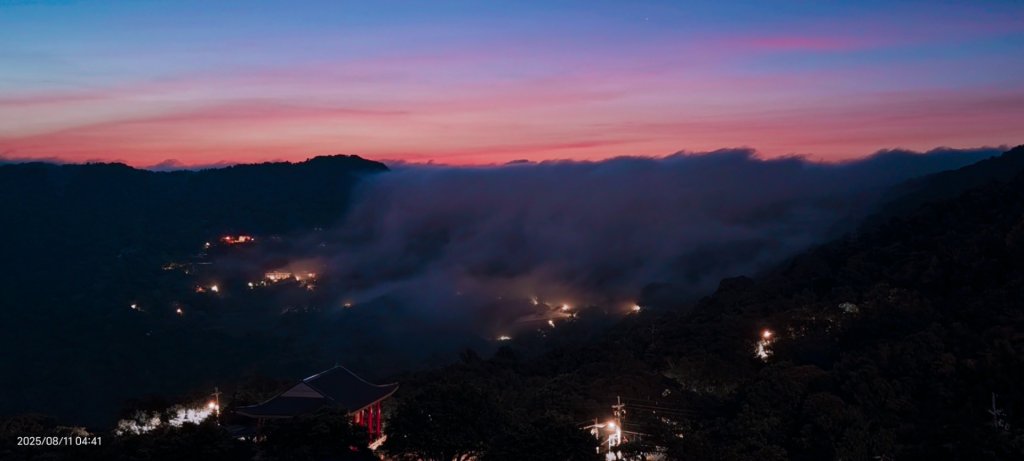 #新店四十份 #翡翠水庫壩頂 #夜景 #火燒雲 #日出 #雲瀑  #霧虹 8/11_2856690