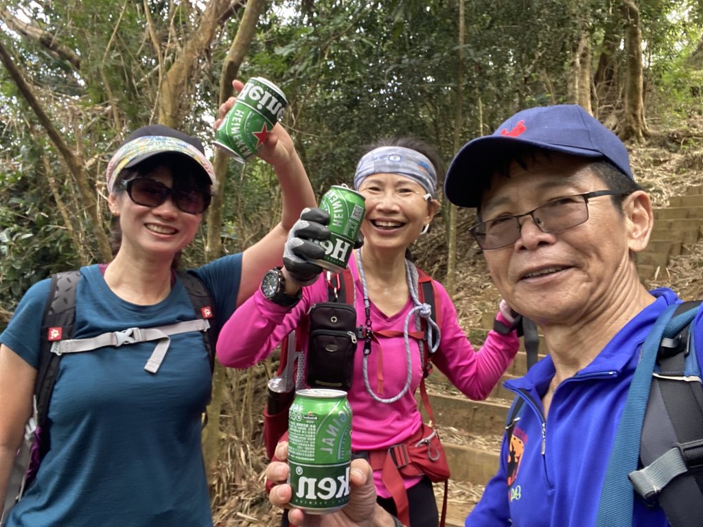旗尾山、靈山、月光山連稜縱走封面圖