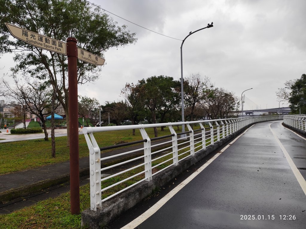 2-2 新店溪左岸自行車道→陽光運動公園→陽光橋→奇蹟公園_2690952