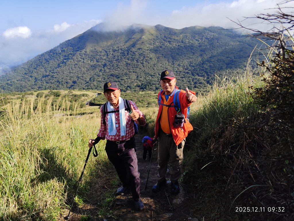 【臺北大縱走 2】【第二回合全程完成證書】鞍部→大屯山步道→大屯山主峰→大屯坪步道→二子坪步道_2960353