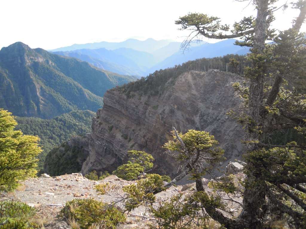 武陵四秀_桃山_喀拉業山_池有山_品田山20150514_1961327