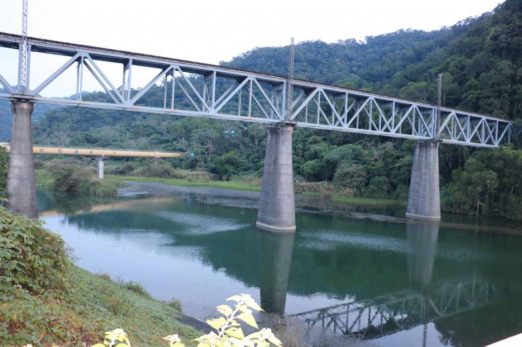 三義~台鐵百年舊山線懷舊鐵道~內社川鐵橋_1027299