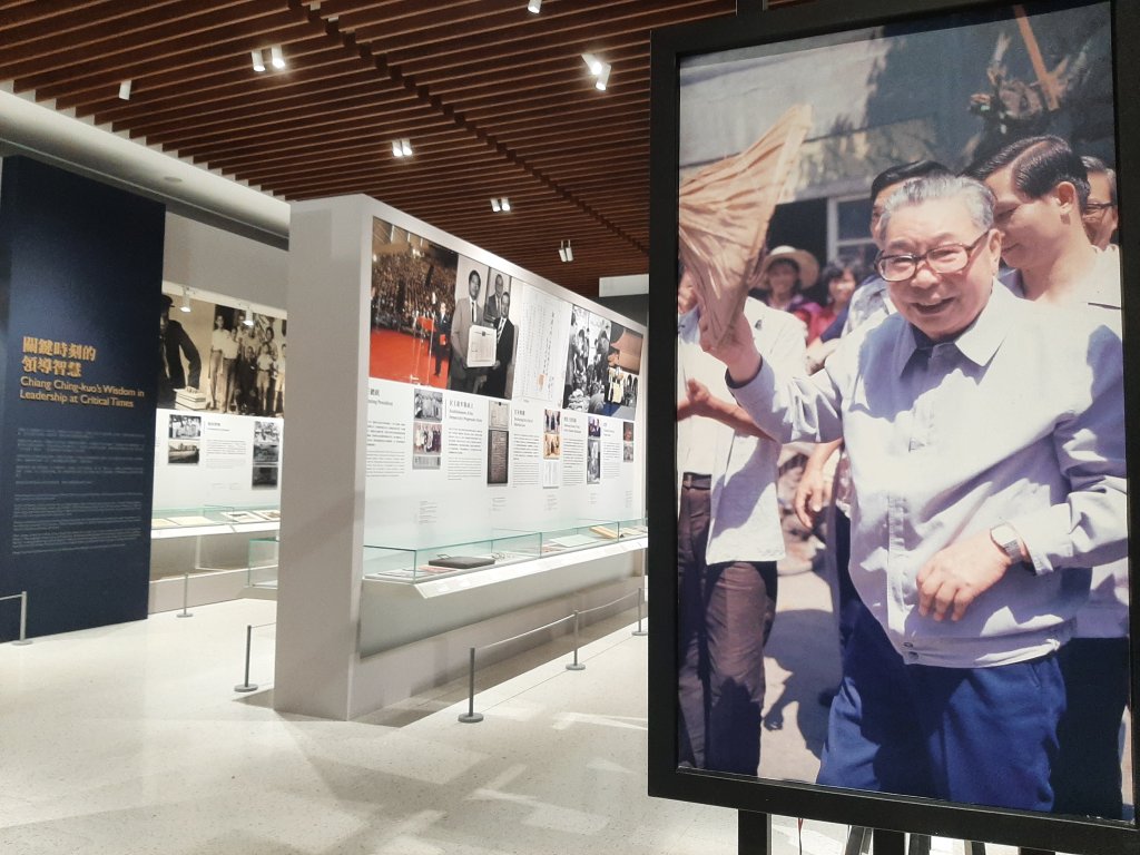 徜徉於城市的新與舊之交_2648929