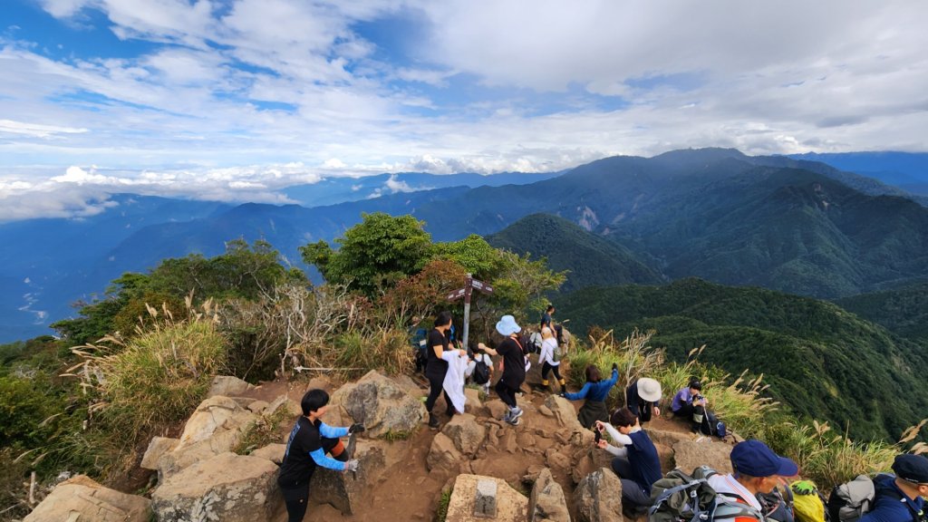 加里山，橫龍山，騰龍山，橫龍古道，鳥嘴山（上島山），南十八尖山，崎頂子母隧道，青青草原_1885655