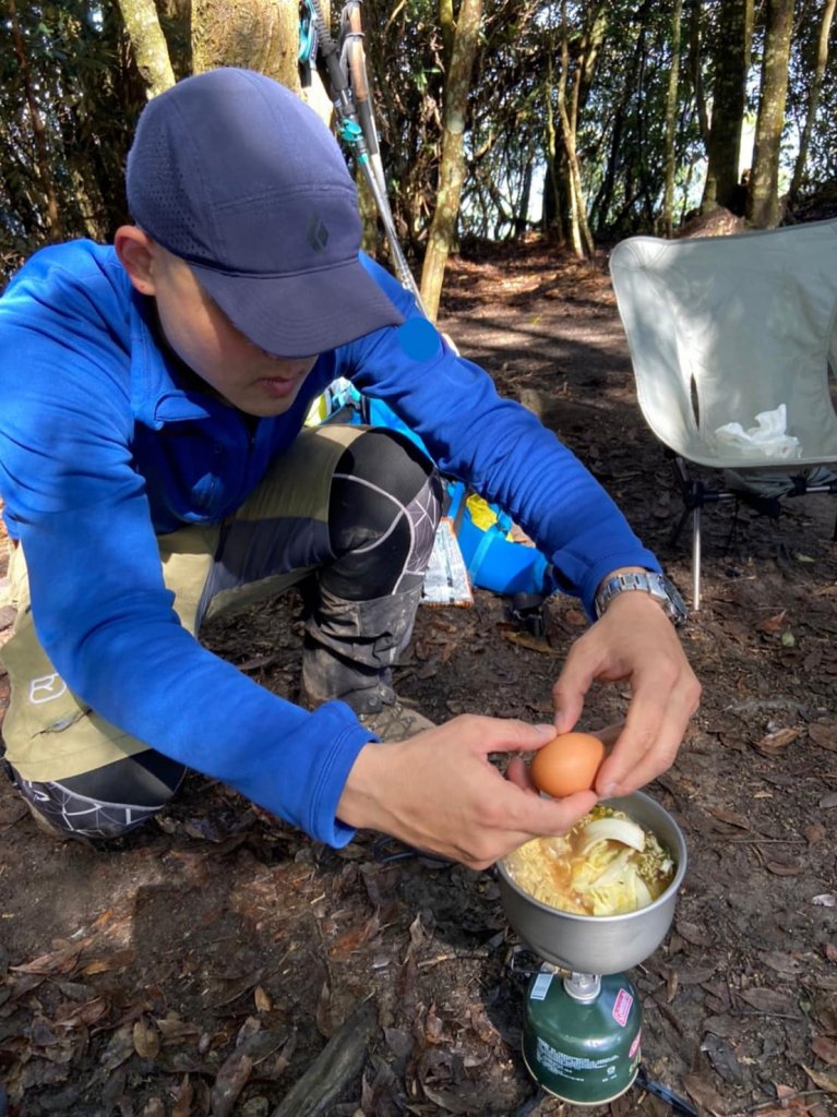 第一次爬山就是白毛山會太殘忍嗎？封面圖