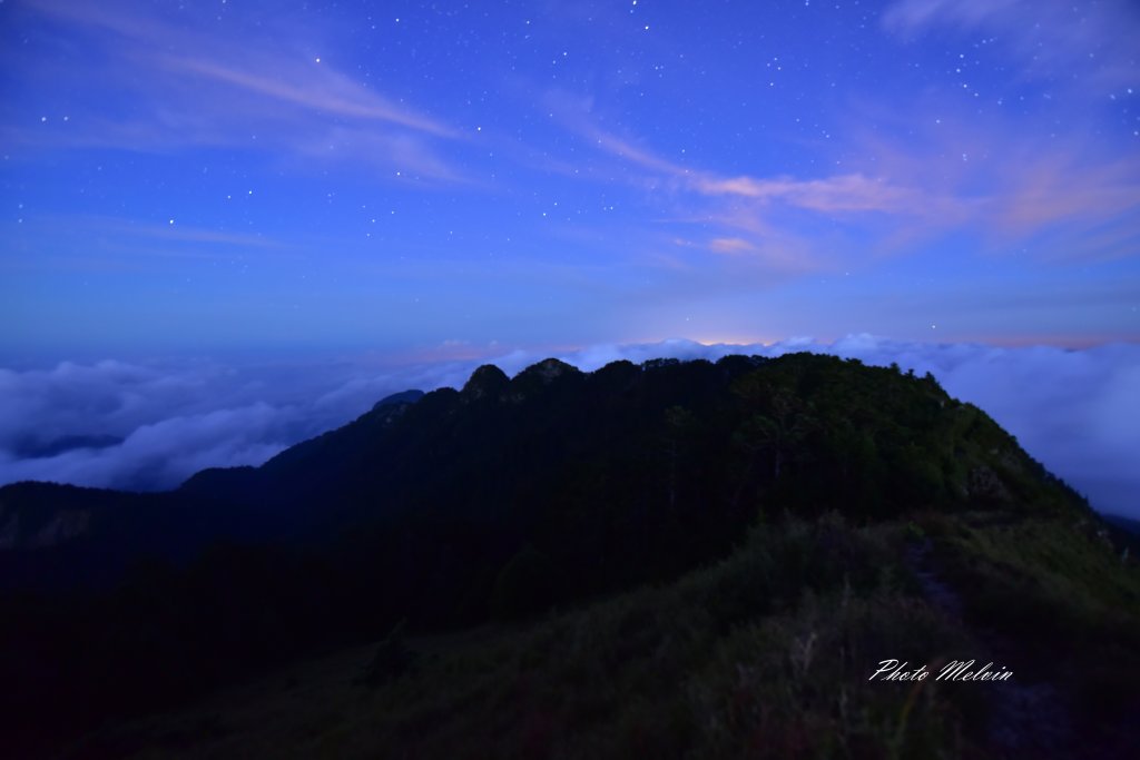 天神的筆架 四方位的鋸齒連峰_463425