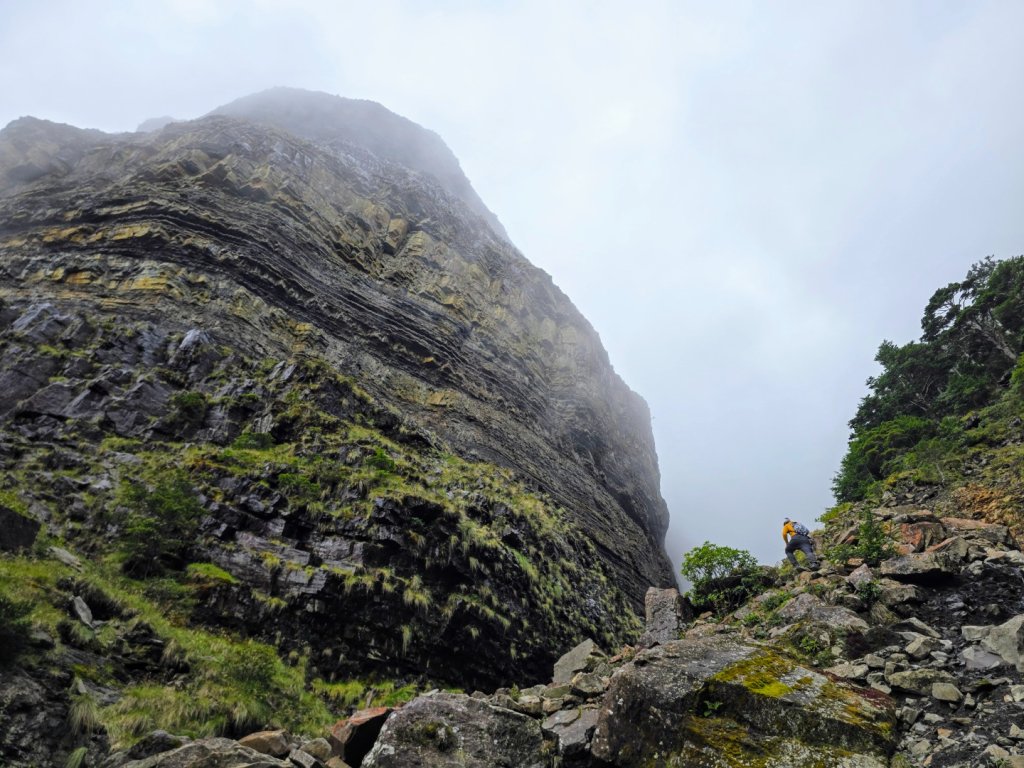 20240913 東霸尖山出北稜_2614370