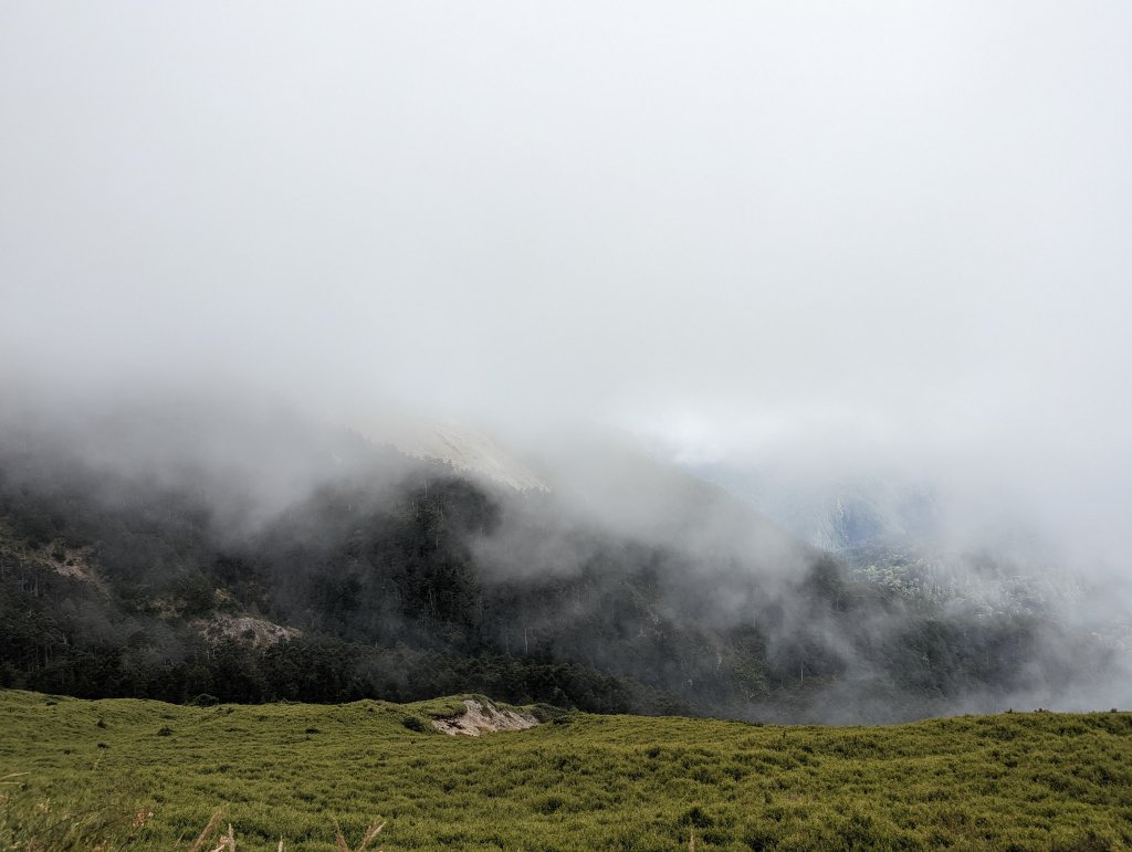 合歡群峰(主峰、東峰、石門山)：雲霧飄渺的美景、夢幻如畫的雲海大景、金色奇萊北峰、彩虹、滿月夜色_1906600