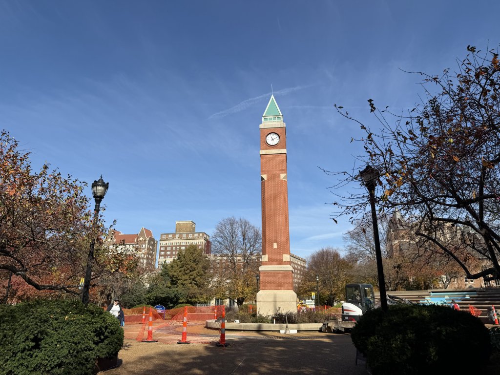 [紐約馬之行-52] 2025_1112 聖路易斯大學_2953293