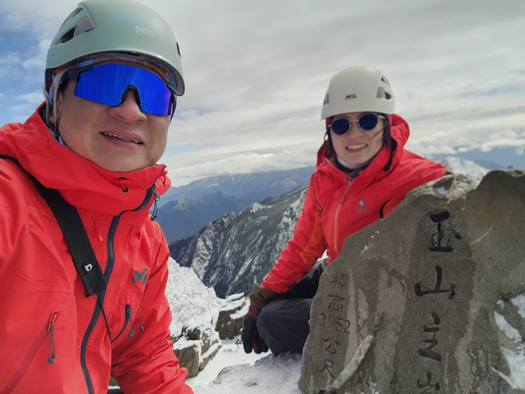 阿興阿賢~-13度的生日雪攀玉山_2706526