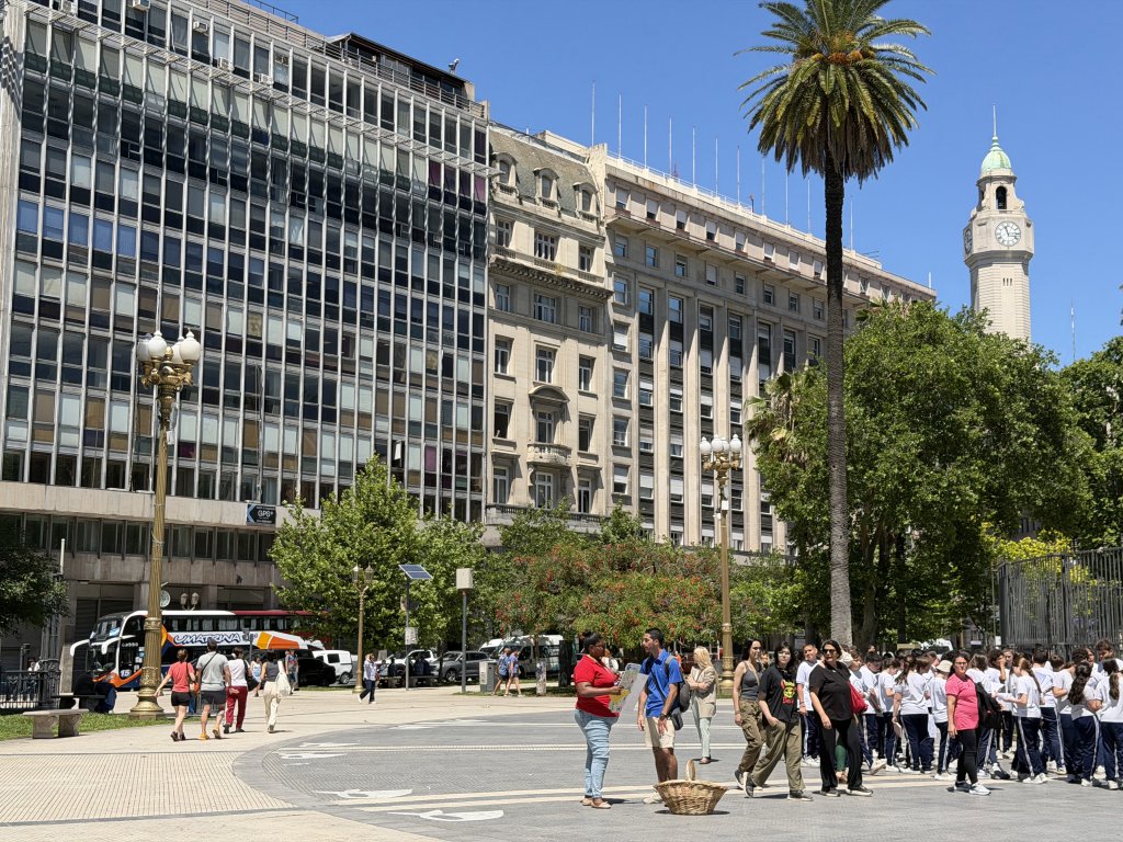 [紐約馬之行-56] 2025_1114 阿根廷總統府_2953616